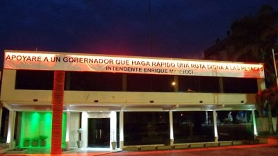 San Jorge adoptó una singular forma de reclamar por obras