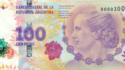 Eligieron al billete de Evita de cien pesos entre los tres mejores del mundo