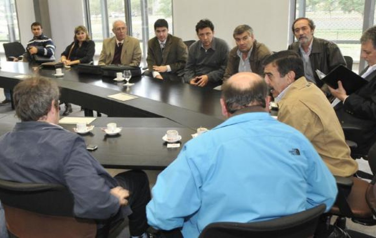 De la Sota presidirá el lunes la reunión de la Mesa Provincia-Municipios