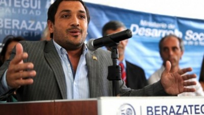 Intendente de Berazategui aseguró que la inseguridad “es un tema pendiente de Scioli”
