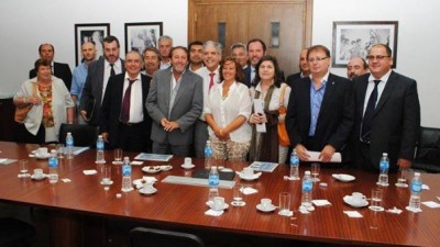 Cónclave de intendentes y legisladores bonaerenses para ratificar alineamiento con La Rosada