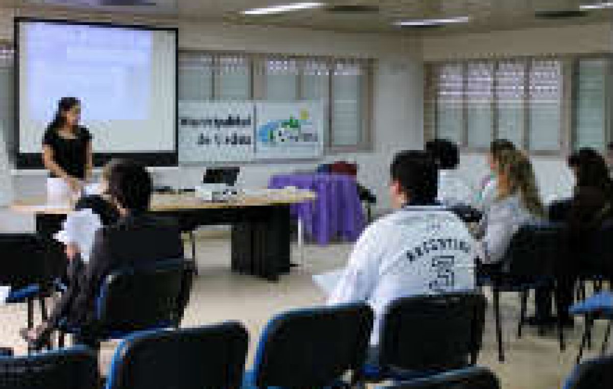 Capacitan a empleados municipales de Viedma por transporte urbano