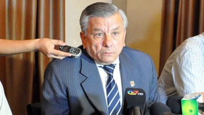 Las elecciones para intendente en Santiago se harán en septiembre