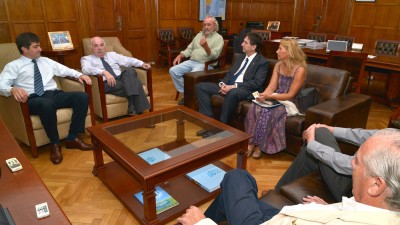 Intendentes de Córdoba acuerdan obras de infraestructura para mejorar la producción