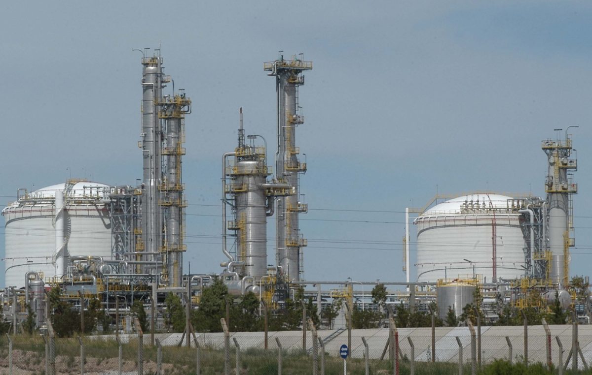 El Gran Hermano bahiense vigilará también el polo petroquímico