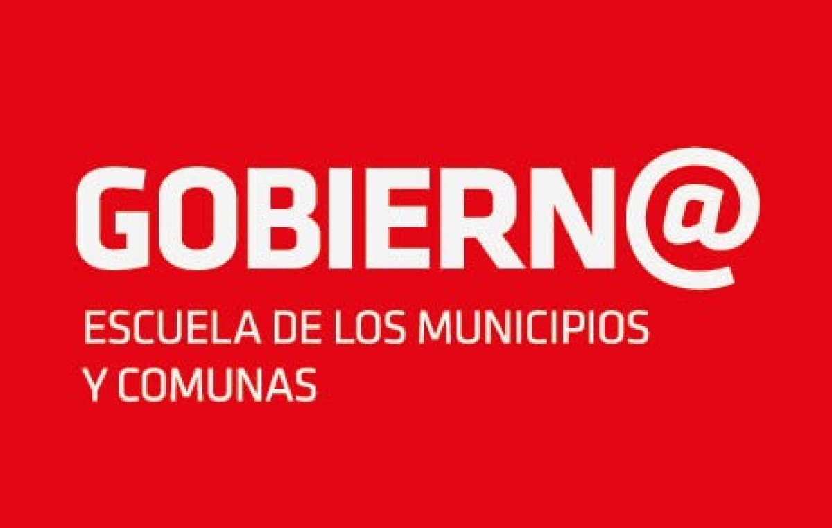 Capacitan a autoridades de comunas y municipios de la región de Venado Tuerto