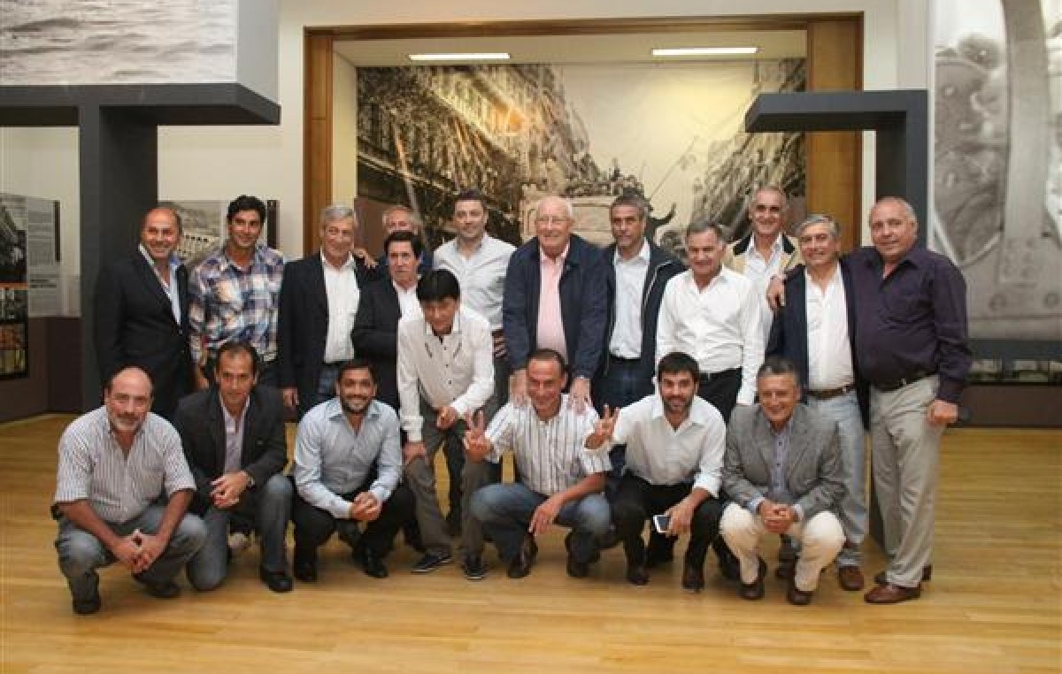 Reunión y catarsis de intendentes del oficialismo