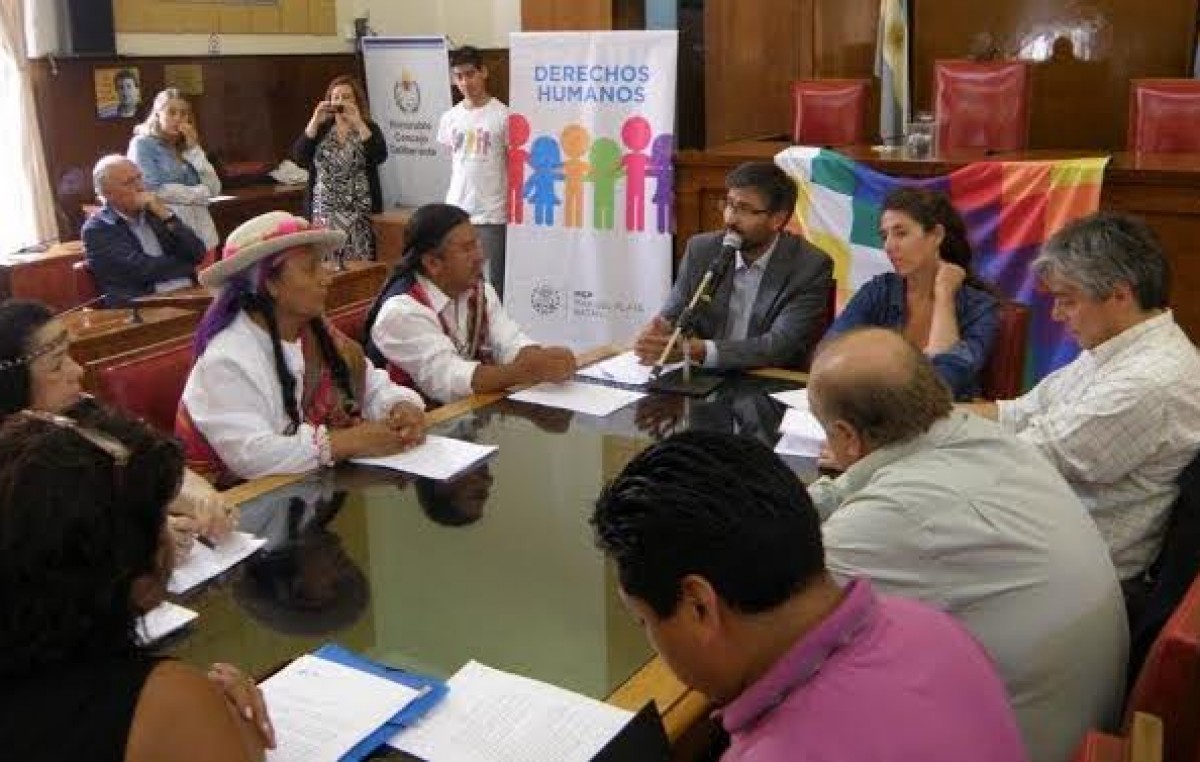 En Mar del Plata se lanzó la Mesa de Trabajo sobre Asuntos Indígenas