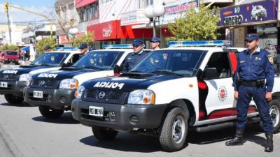 Intendentes del interior cordobés dudan en aceptar mantenimiento de sedes y móviles policiales