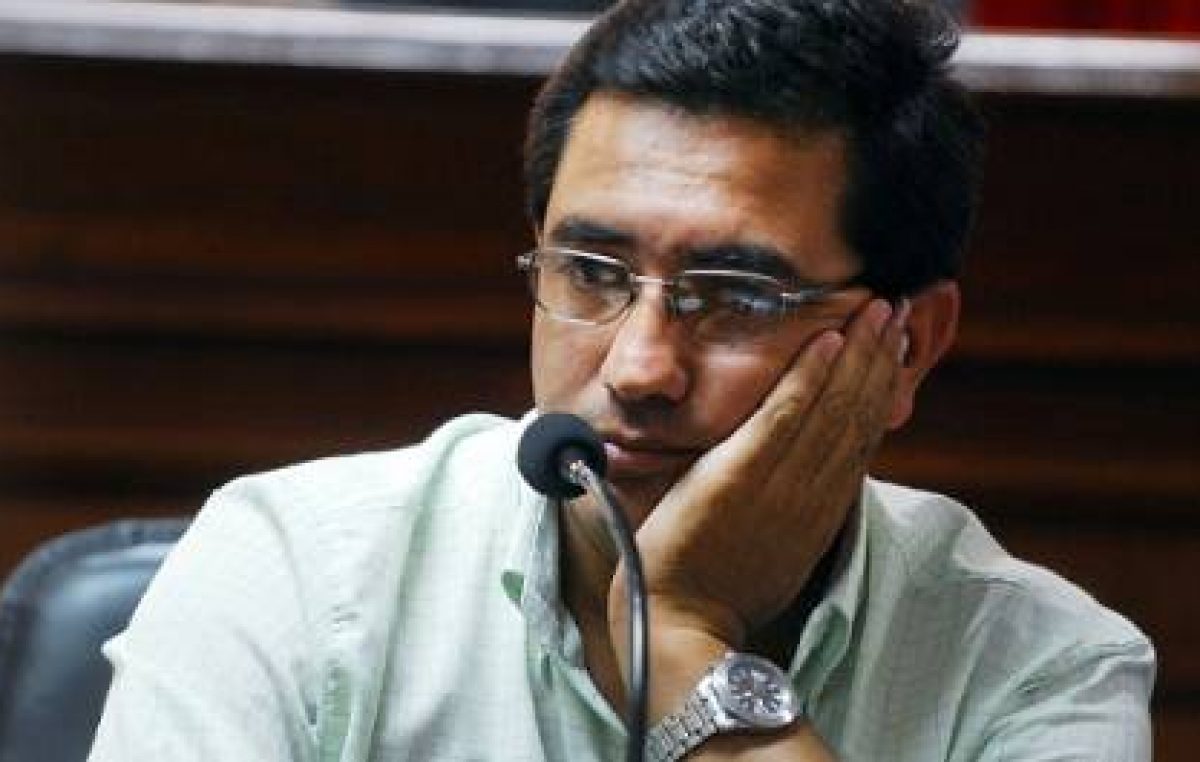 Intendente de Andalgalá gastó 5 millones en festival, perdió $ 2 millones y no tiene para dar aumento a municipales