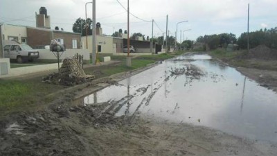Los barrios del norte de la ciudad de Santa Fe aislados por el mal estado de las calles