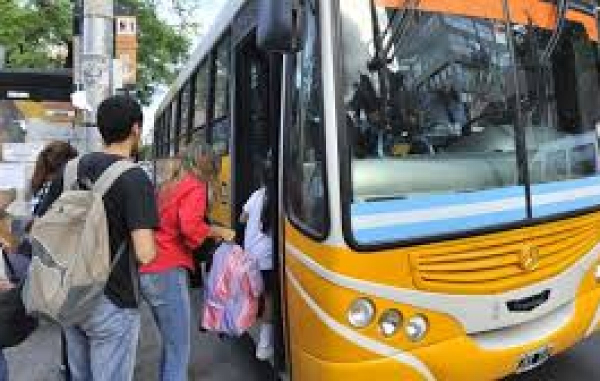 La UCR aprobará hoy la suba del boleto en Cordoba