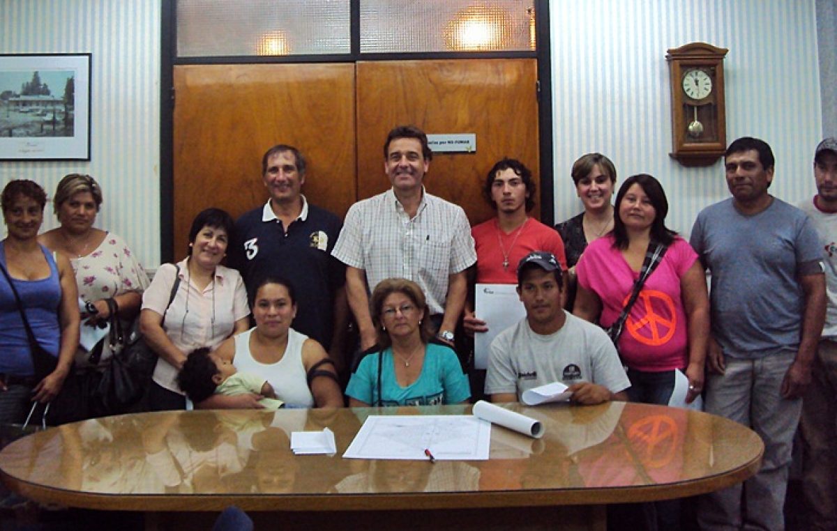 Un programa municipal de Firmat permitió a más de 180 familias acceder a lotes