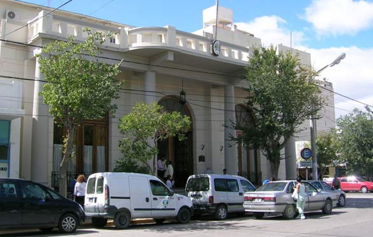 Municipales de Trelew cobrarán febrero con 10% de aumento