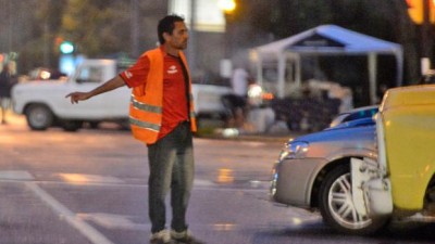 Ediles de Rosario y el municipio criticaron el proyecto de prohibir cuidacoches