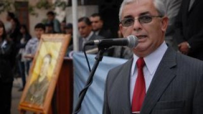 Catamarca: Mientras intendentes cobran entre $ 11 y $ 17 mil, los empleados perciben entre 400 y 3.500 pesos