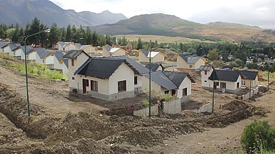 Avanzan las obras de viviendas en Esquel