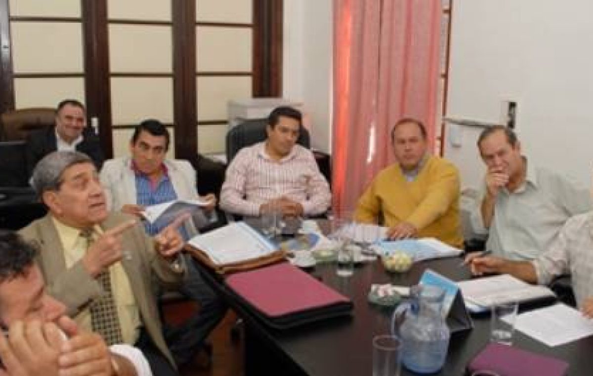 Catamarca: Opositores denuncian discriminación