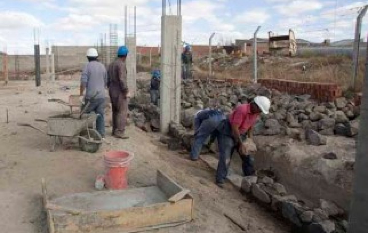 Zapala: Avanza la construcción de la planta de procesamiento de lana