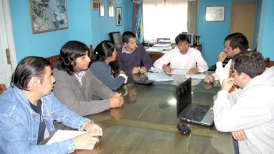 Esquel: Ofrecen pasar 180 pesos al básico y un aumento del 17 % a los  municipales