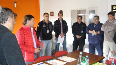 Se firmaron convenios con aeroclubes de los 3 municipios de Tierra del Fuego