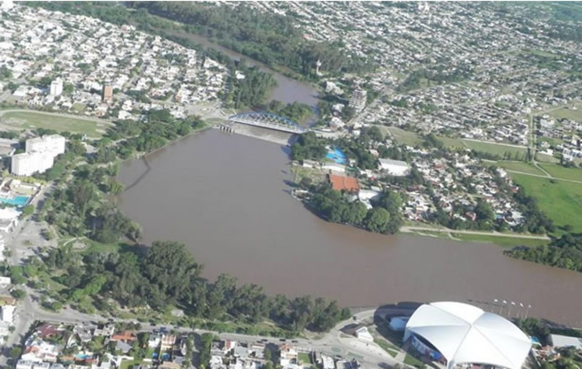 Provincia y villa maría firman acuerdo por el río ctalamochita