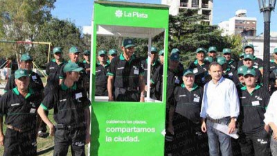 Vuelve el placero a cuidar los espacios verdes de La Plata