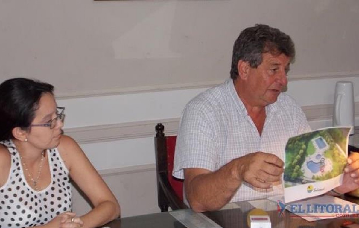 Intendente de Mercedes anunció que construirán un barrio para obreros municipales y un parque acuático