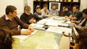 Los trabajadores municipales de Caleta Olivia quieren un aumento salarial superior al logrado el año pasado.