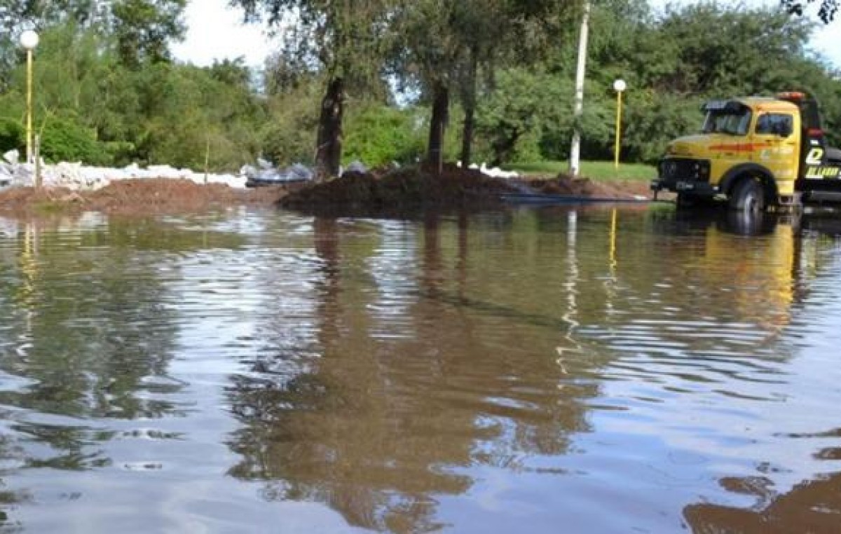 El río sube y no le da tregua a Bell Ville