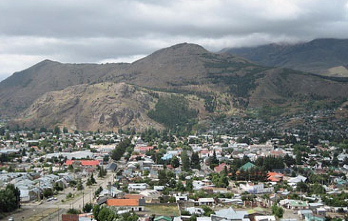 Podría definirse aumento para municipales en Esquel