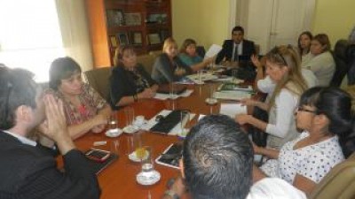 Docentes municipales de Catamarca acordaron incremento salarial
