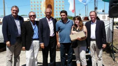 Entregaron viviendas para sesenta familias de La Paz