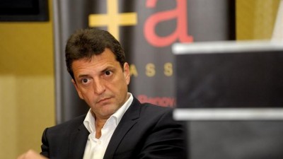 Massa busca potenciar las internas en los municipios