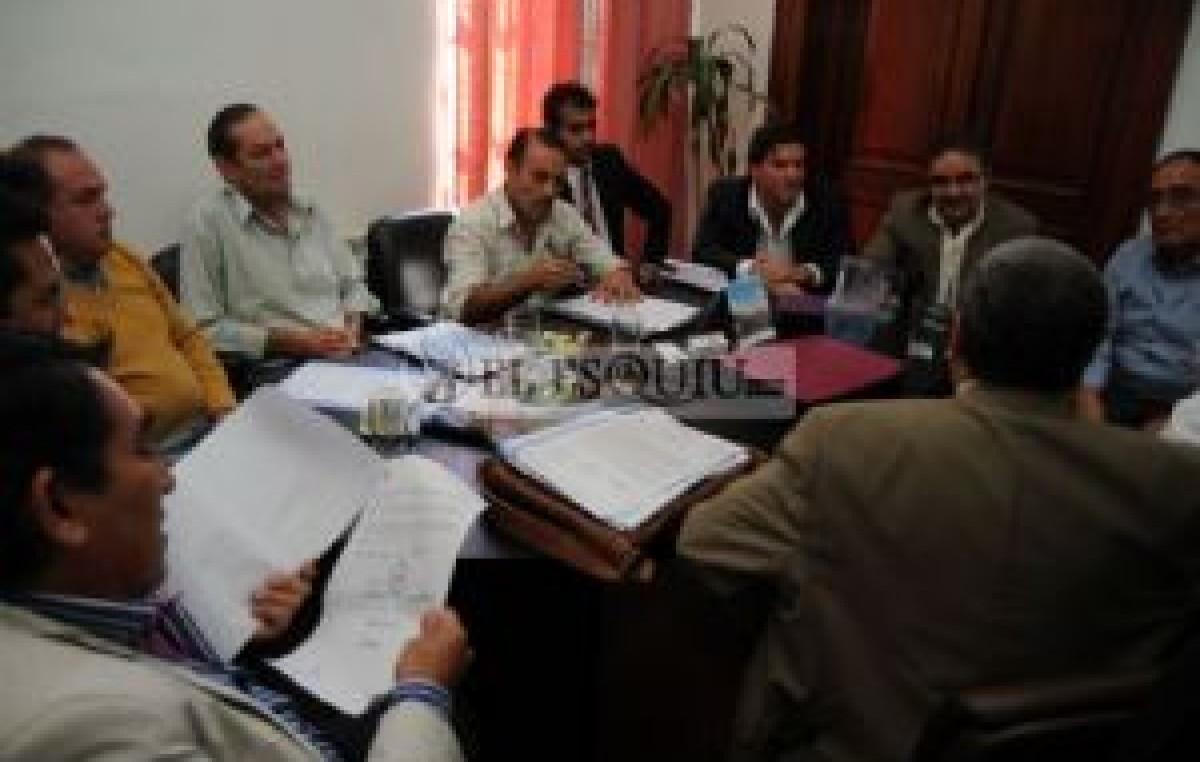Intendentes Catamarqueños pueden perder los fondos de Desarrollo Municipal