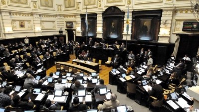 En la Legislatura Bonaerense reactivan debate sobre reelecciones de intendentes