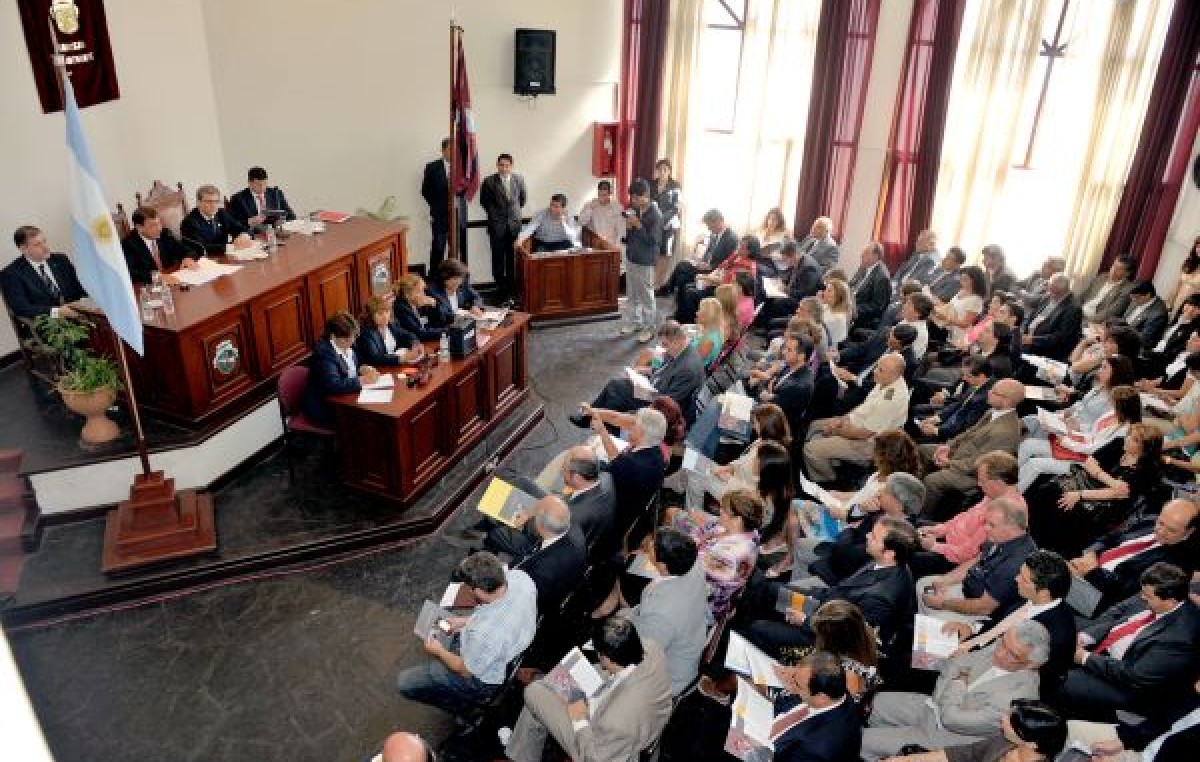 Intendente de Salta: “No quiero funcionarios indiferentes con el vecino”