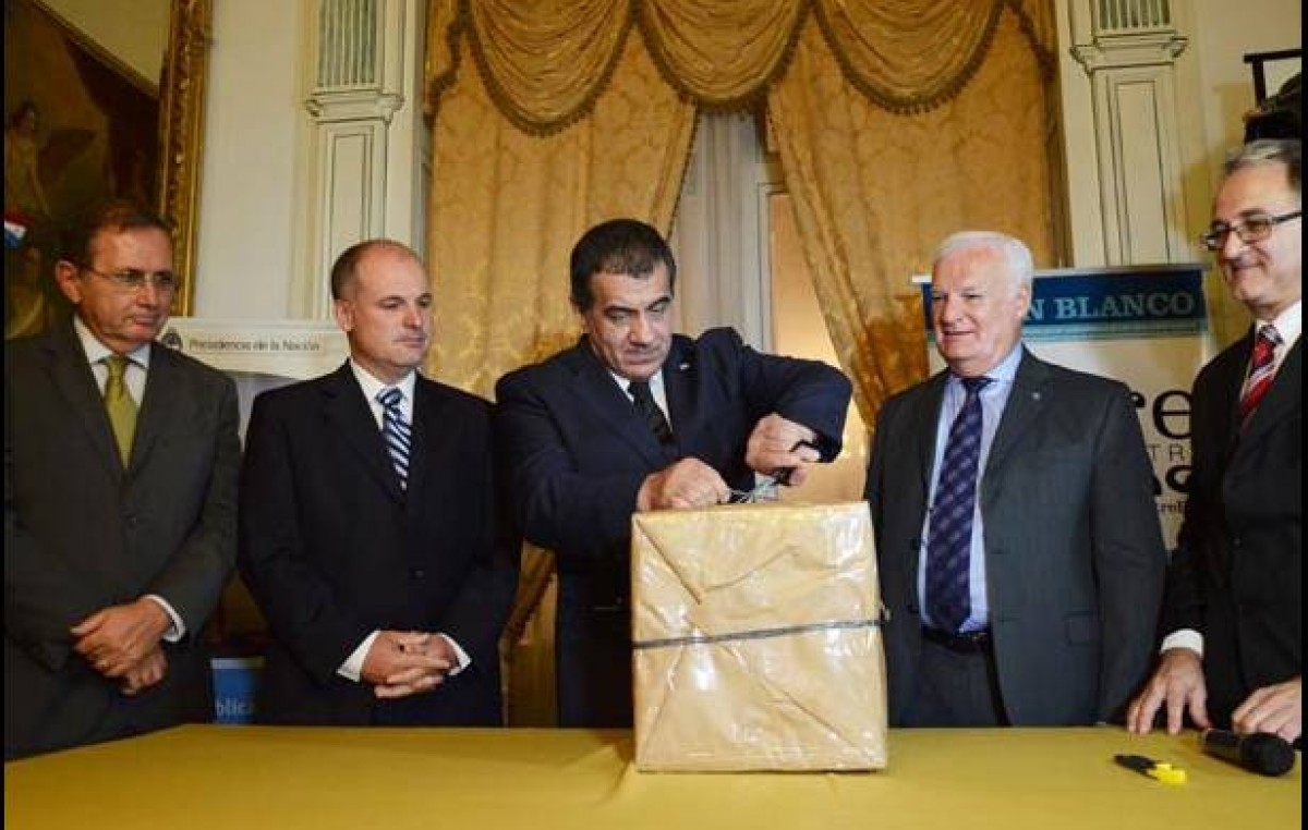 Una empresa presentó su oferta para elaborar el proyecto del puente Paraná – Santa Fe