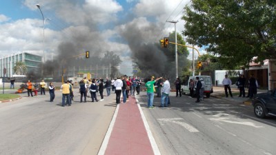 Santa Rosa: Hidráulica se suma al paro, pero hay una nueva oferta a los trabajadores de Tránsito