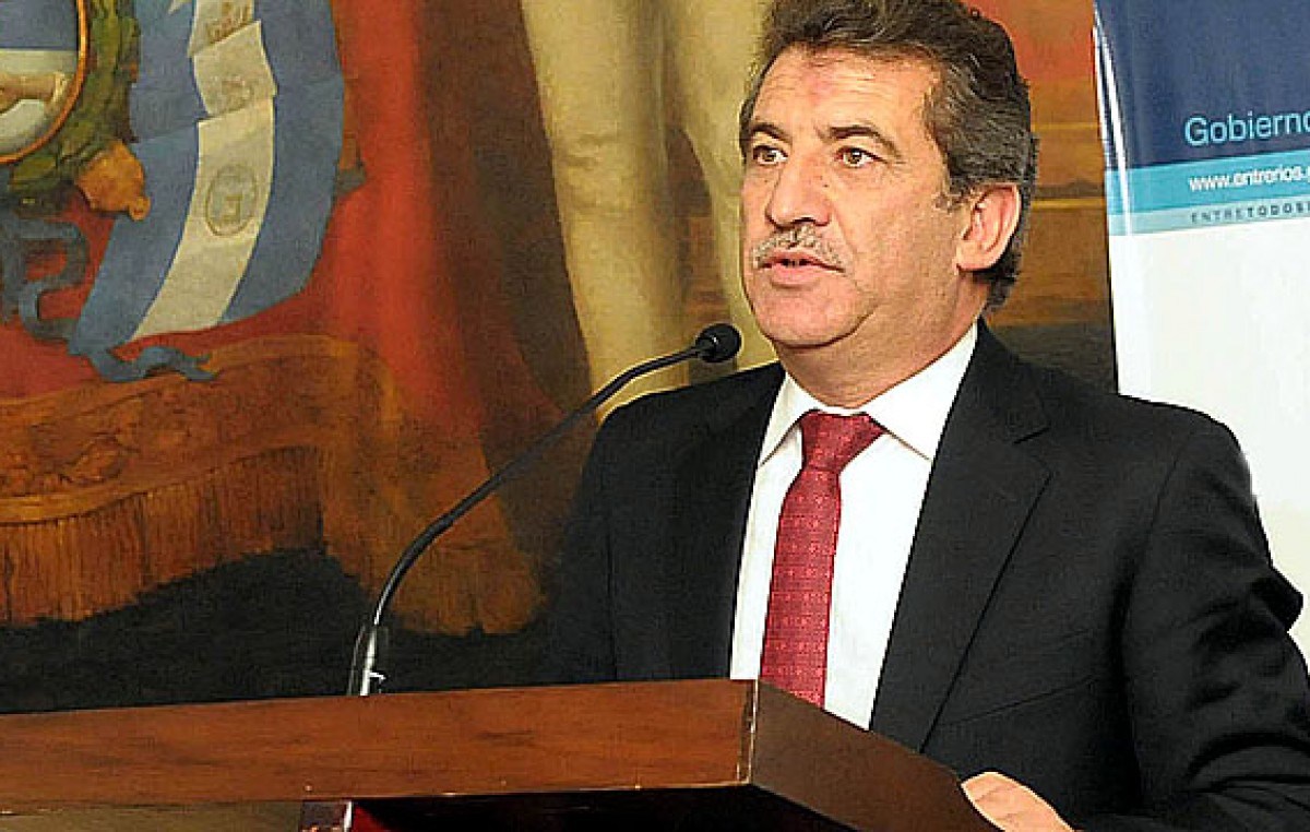 Intendentes entrerrianos apoyan precandidatura presidencial de Urribarri