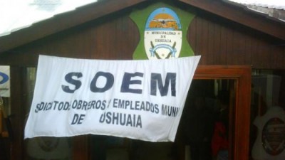Municipales de Ushuaia aceptarían aumento del 18% pero piden achicar los plazos