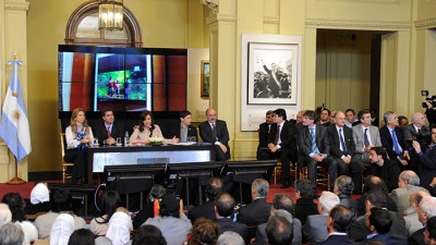 Cristina presentó un proyecto para combatir la precarización laboral