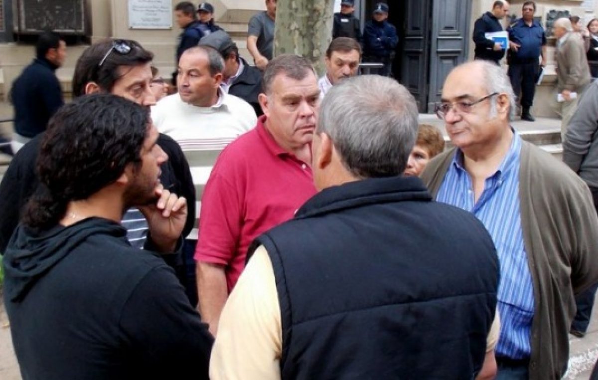 San Pedro paralizado: Se alejan las partes tras reunión en Trabajo