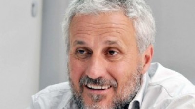 Plottier recibió otra ayuda económica para pagar los salarios