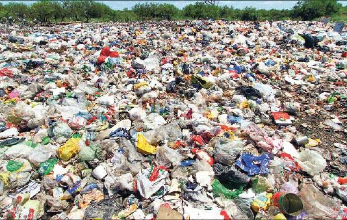 Provincia y Rawson firmaron un convenio para eliminar definitivamente el basural
