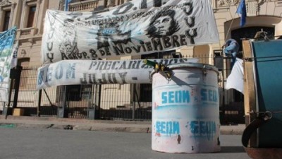 Provincia aceptó discutir regularización de los precarizados municipales de Jujuy
