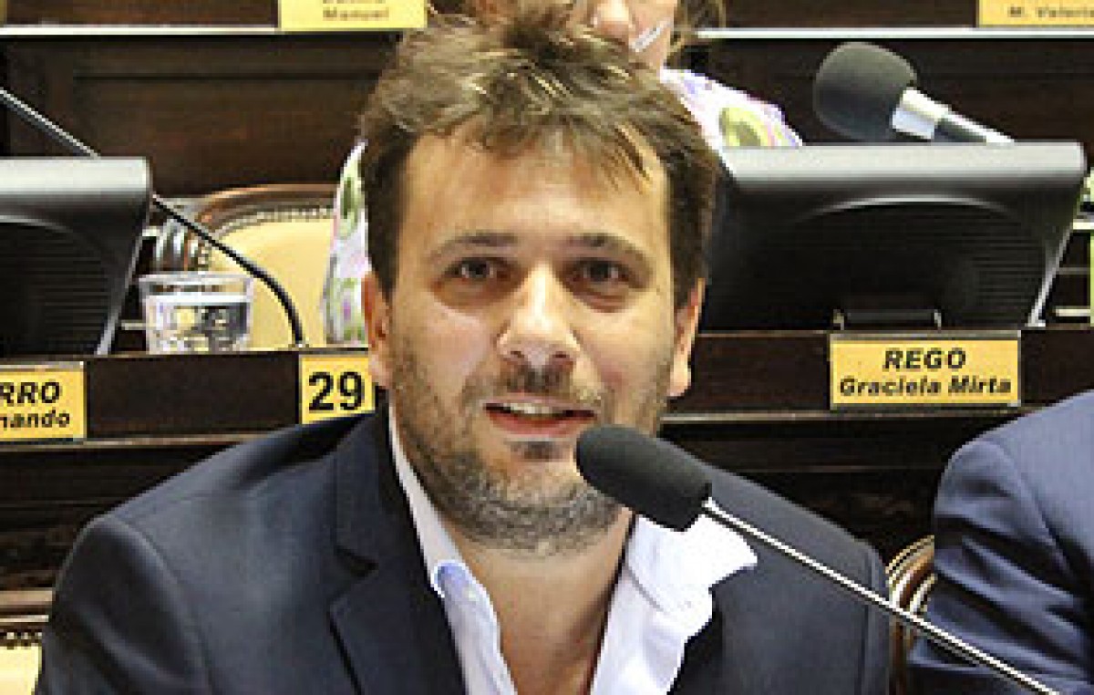 Tras los acuerdos salariales, municipales bonaerenses van por las paritarias