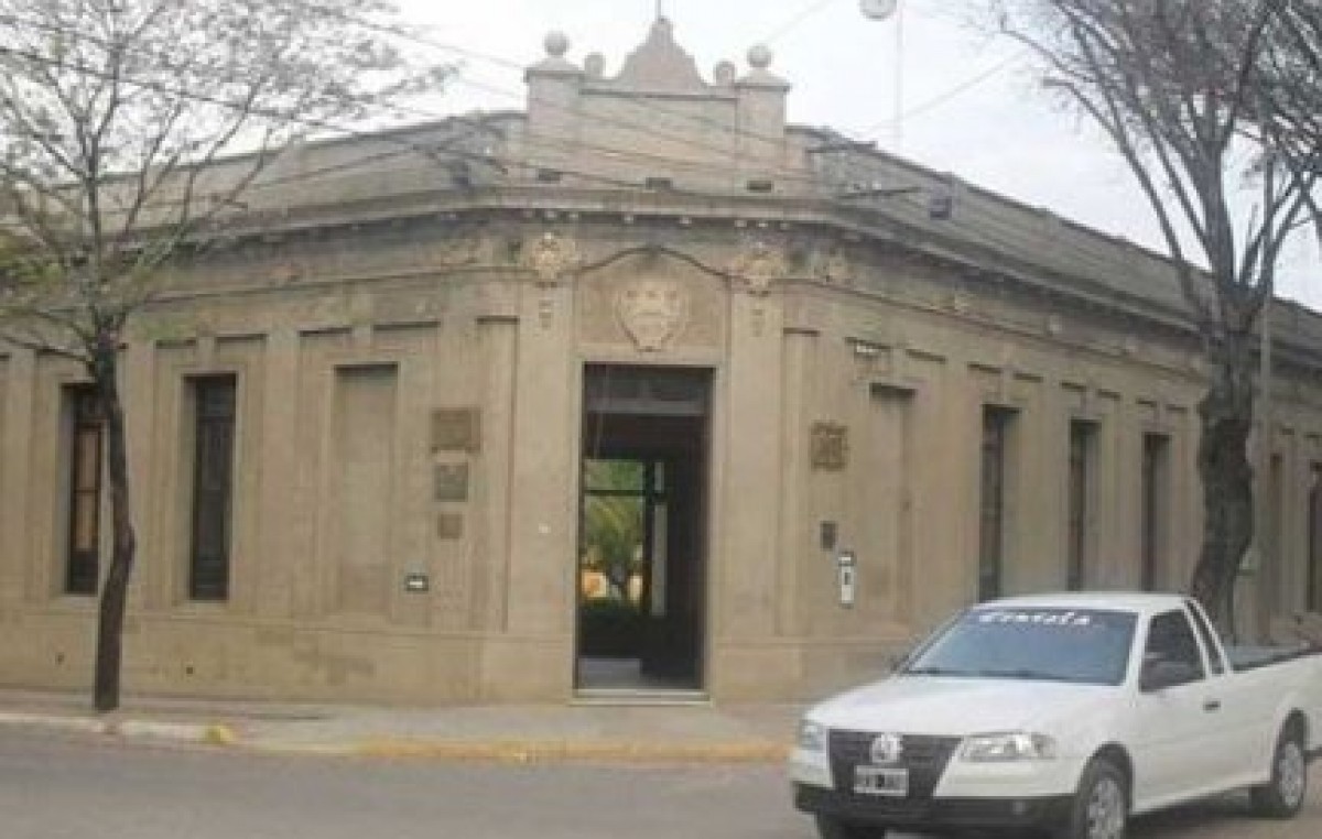 Otorgaron un aumento salarial a municipales de Colón