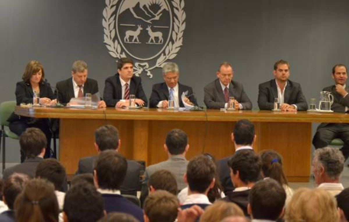 Veinte parajes de San Luis serán beneficiados por obras hídricas