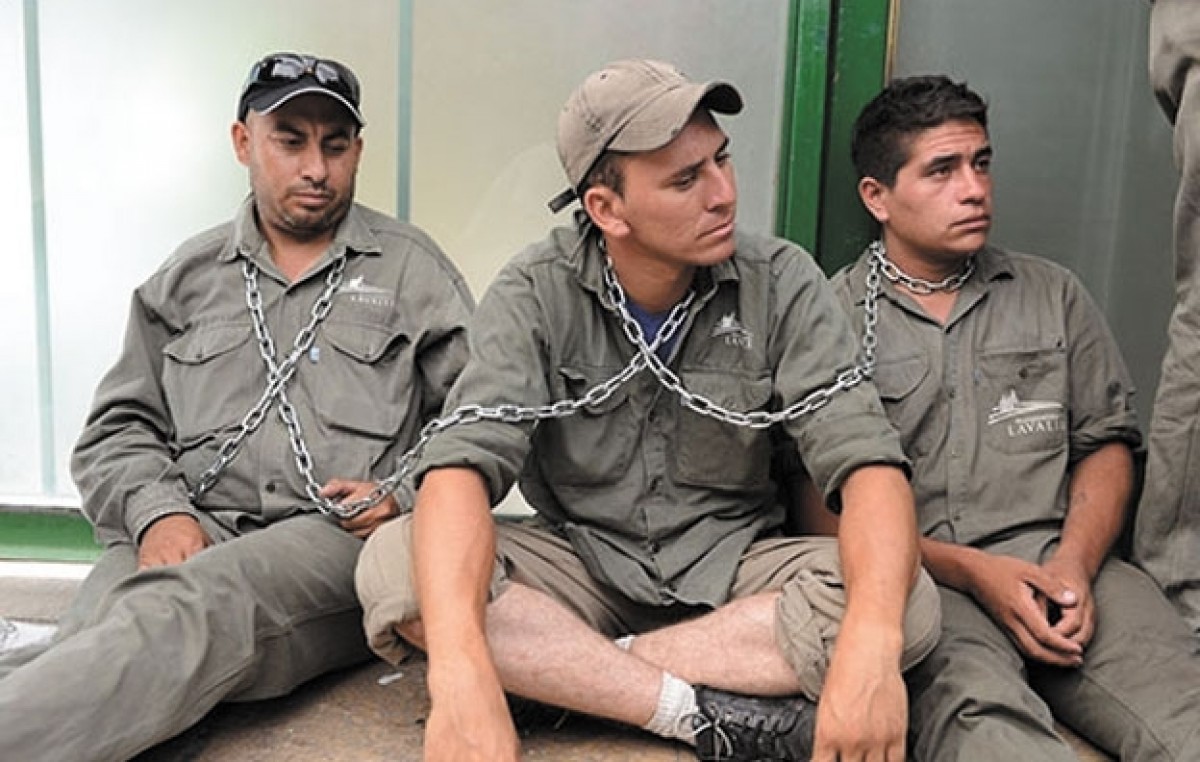 Otra vez conflictos en Lavalle por el despido de cinco municipales